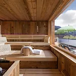 Gallahaus 2*