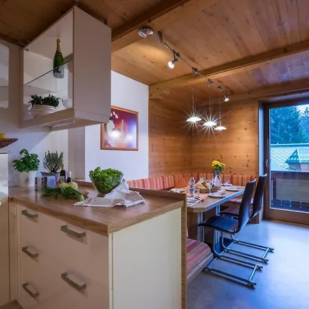 Gallahaus 2*