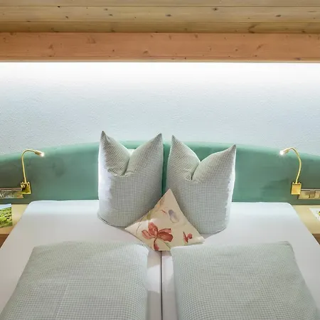 Otel Gallahaus Zell am Ziller