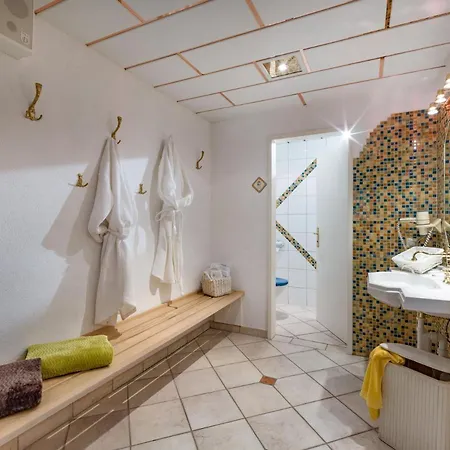 Otel Gallahaus 2*