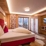Hotell Gallahaus 2*
